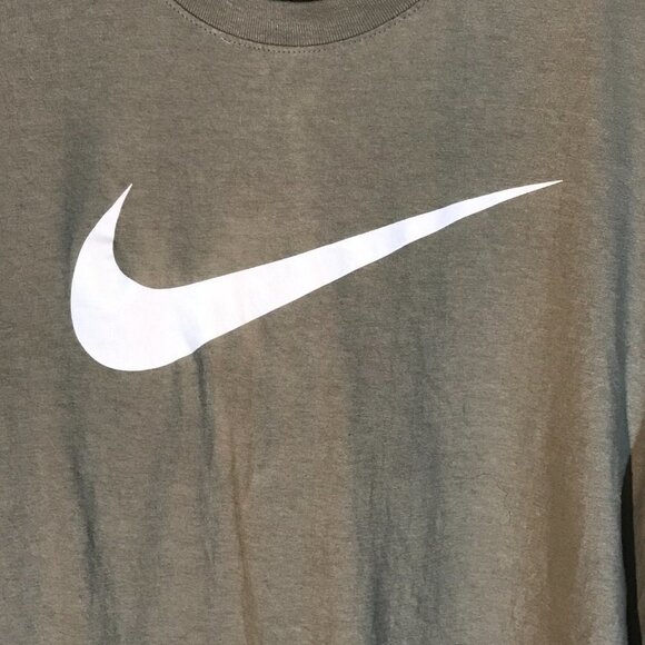 NIKE Olive Green Gray Short Sleeve Activewear  T Shirt XL Center Swoosh Big - Picture 3 of 4